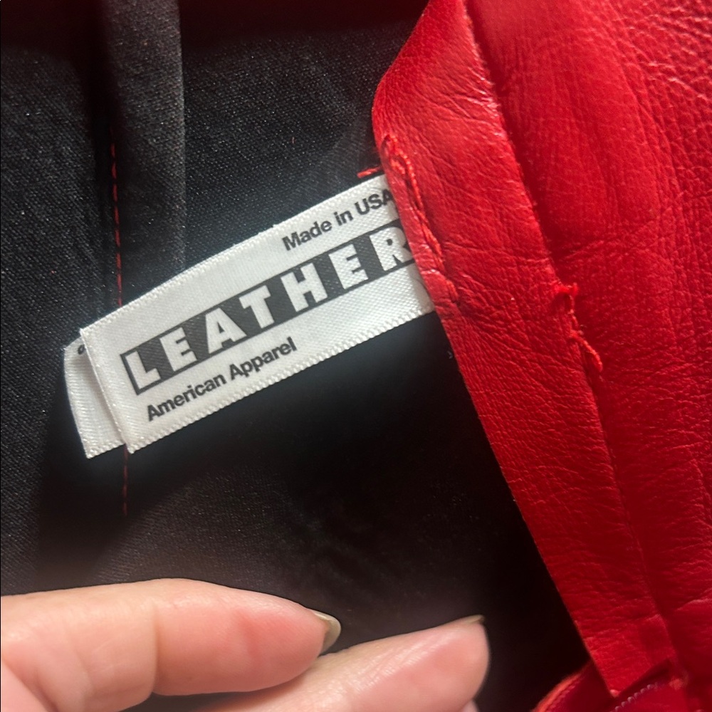 American Apparel Red Faux Leather Pencil Skirt - Picture 5 of 7